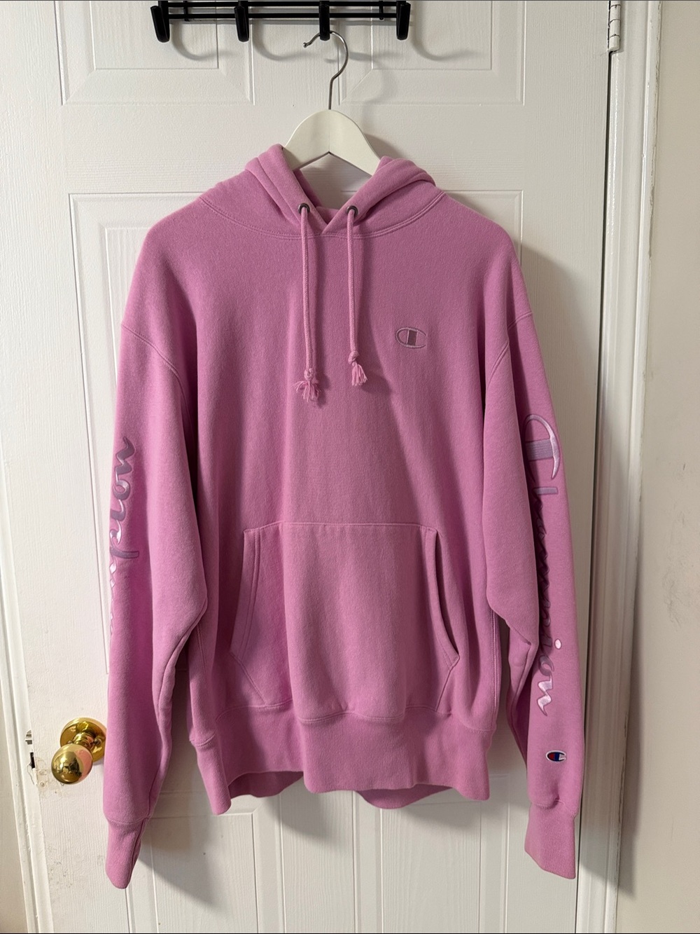 Champion Pink Pullover Hoodie 💗
